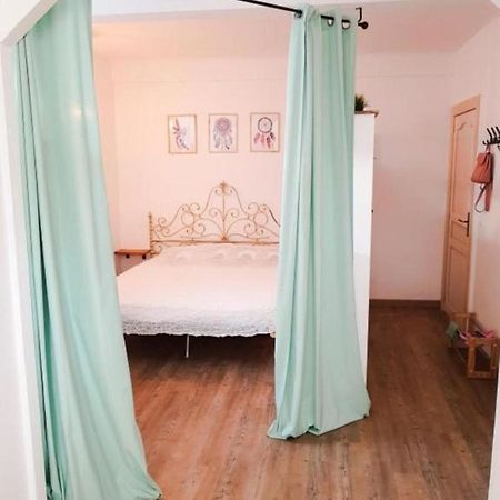 Appartamento Thekeystudio, Studio Menta In Centre, 4 Minutes From The Sea Bordighera Esterno foto